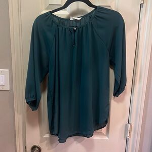 Peach Love Size Small Green Blouse